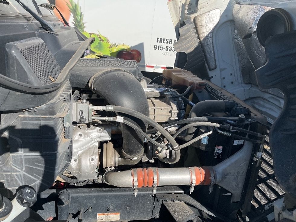 Day Cab Tractor-Heavy Duty Tractors-Freightliner-2019-Cascadia 12564ST-El Paso-TX-352,189\n\t\tmiles-$ 41,750 - Image 15