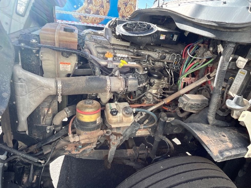 Day Cab Tractor-Heavy Duty Tractors-Freightliner-2019-Cascadia 12564ST-El Paso-TX-352,189\n\t\tmiles-$ 41,750 - Image 16