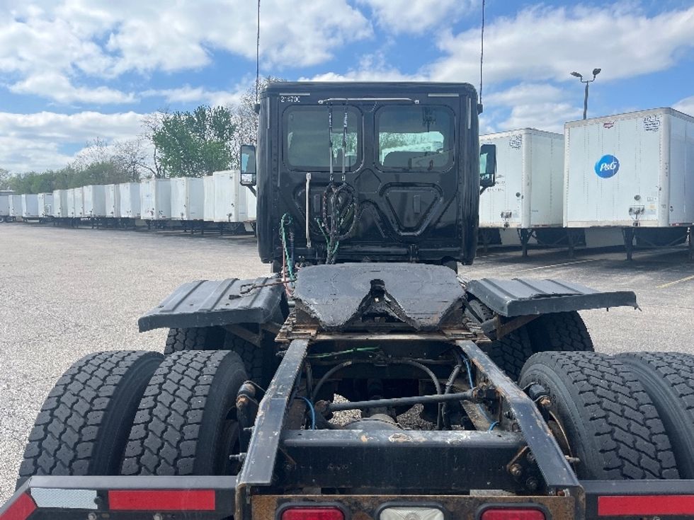 Day Cab Tractor-Heavy Duty Tractors-Freightliner-2019-Cascadia 12564ST-Elkhart-IN-250,989\n\t\tmiles-$ 42,000 - Image 6