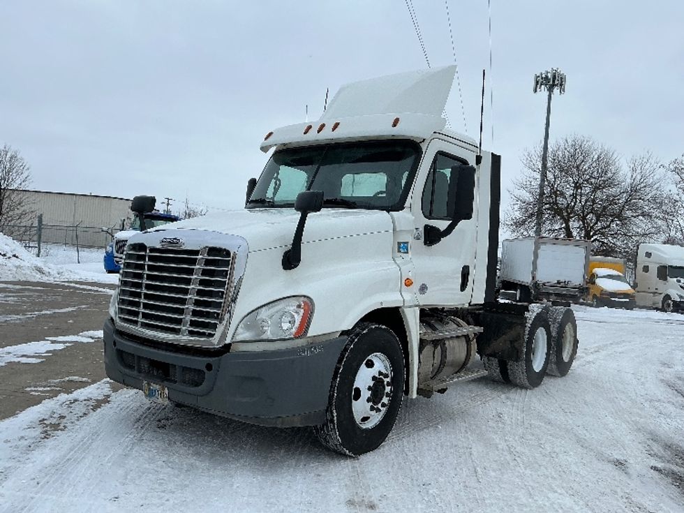 Day Cab Tractor-Heavy Duty Tractors-Freightliner-2019-Cascadia 12564ST-Elkhart-IN-275,486\n\t\tmiles-$ 42,250 - Image 3