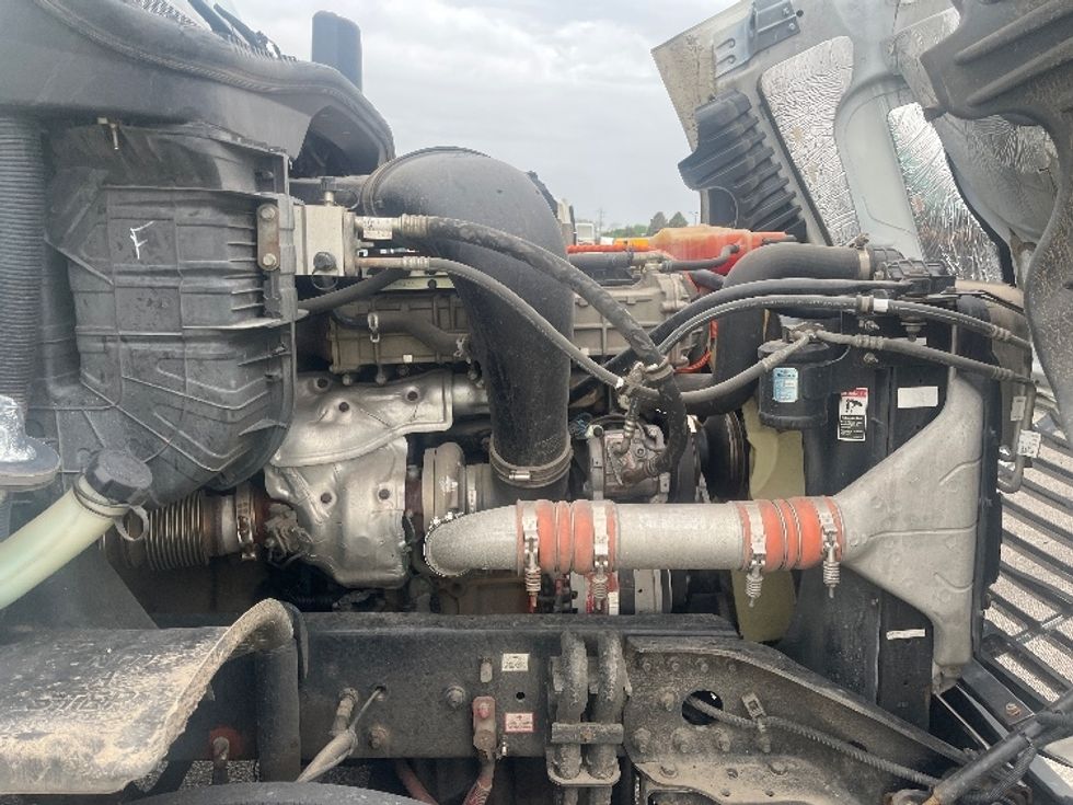 Day Cab Tractor-Heavy Duty Tractors-Freightliner-2019-Cascadia 12564ST-Elkhart-IN-343,928\n\t\tmiles-$ 36,250 - Image 15