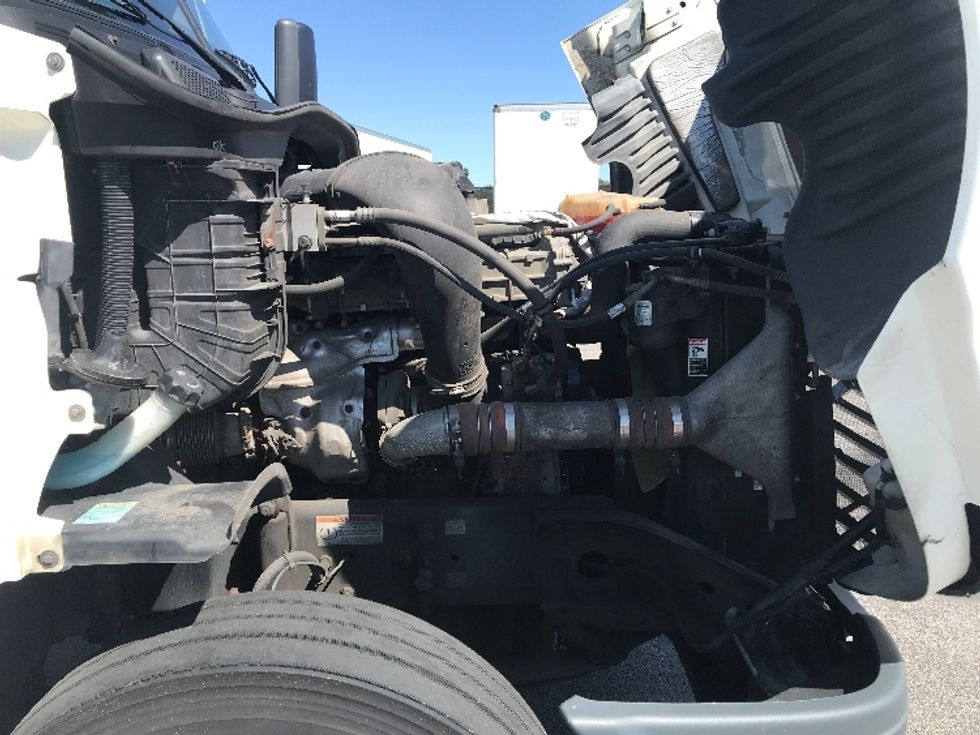 Day Cab Tractor-Heavy Duty Tractors-Freightliner-2019-Cascadia 12564ST-Evansville-IN-440,695\n\t\tmiles-$ 35,000 - Image 15