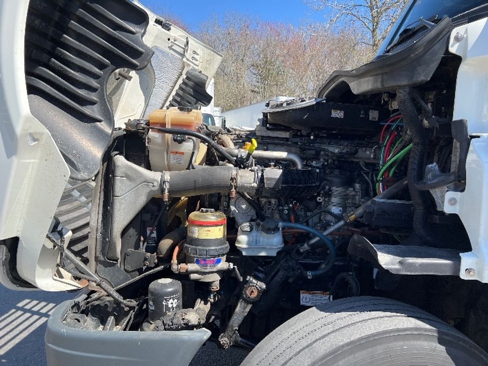 Day Cab Tractor-Heavy Duty Tractors-Freightliner-2019-Cascadia 12564ST-Fitchburg-MA-278,990\n\t\tmiles-$ 46,750 - Image 15