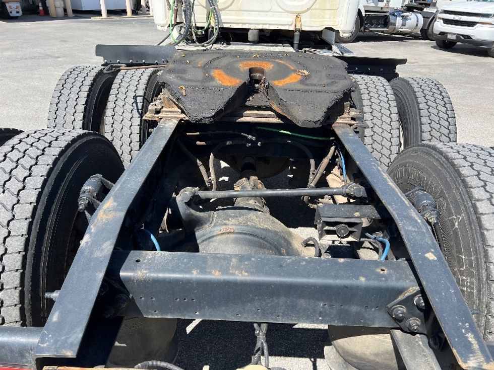 Day Cab Tractor-Heavy Duty Tractors-Freightliner-2019-Cascadia 12564ST-Fitchburg-MA-278,990\n\t\tmiles-$ 46,750 - Image 6