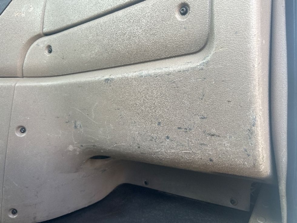 Day Cab Tractor-Heavy Duty Tractors-Freightliner-2019-Cascadia 12564ST-Fitchburg-MA-393,966\n\t\tmiles-$ 33,750 - Image 20