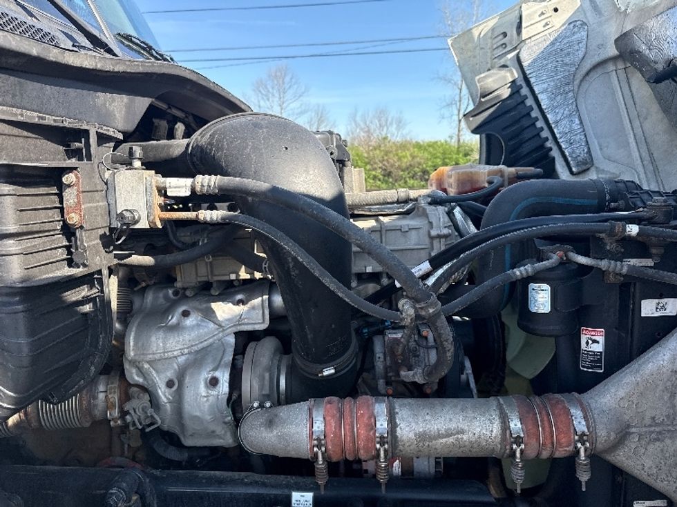 Day Cab Tractor-Heavy Duty Tractors-Freightliner-2019-Cascadia 12564ST-Fort Wayne-IN-743,345\n\t\tmiles-$ 23,000 - Image 15