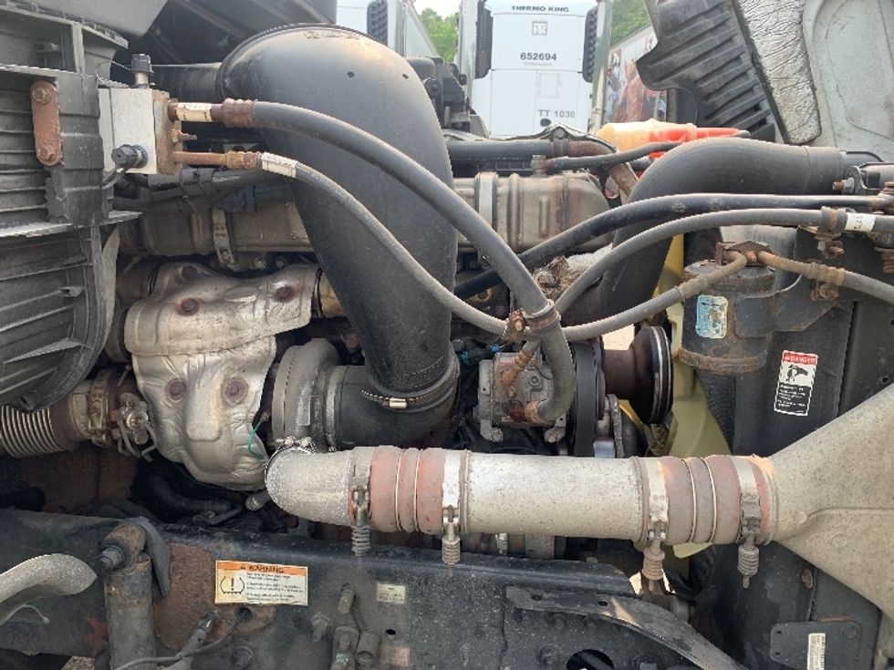 Day Cab Tractor-Heavy Duty Tractors-Freightliner-2019-Cascadia 12564ST-Franklin-MA-473,484\n\t\tmiles-$ 29,250 - Image 15