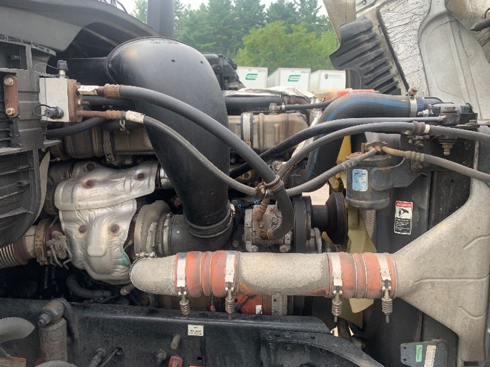 Day Cab Tractor-Heavy Duty Tractors-Freightliner-2019-Cascadia 12564ST-Franklin-MA-497,666\n\t\tmiles-$ 30,250 - Image 15