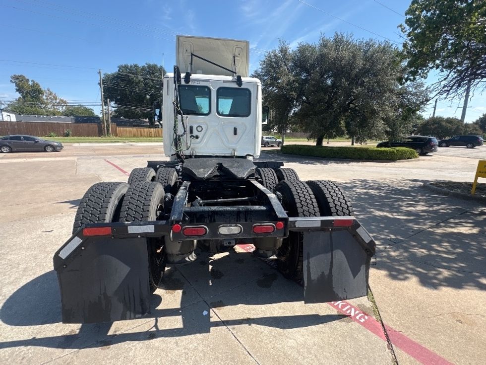 Day Cab Tractor-Heavy Duty Tractors-Freightliner-2019-Cascadia 12564ST-Garland-TX-314,618\n\t\tmiles-$ 42,500 - Image 6