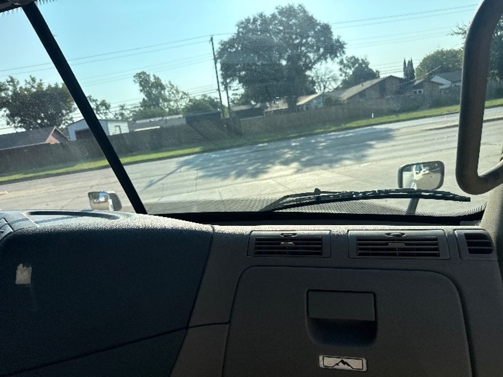 2019 Freightliner Cascadia 125" Sleeper Cab photo 13