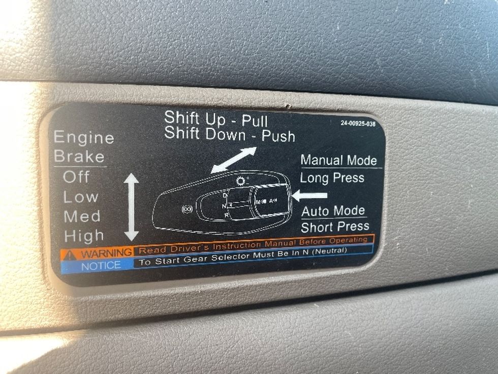 Day Cab Tractor-Heavy Duty Tractors-Freightliner-2019-Cascadia 12564ST-Greenville-SC-537,378\n\t\tmiles-$ 29,000 - Image 17