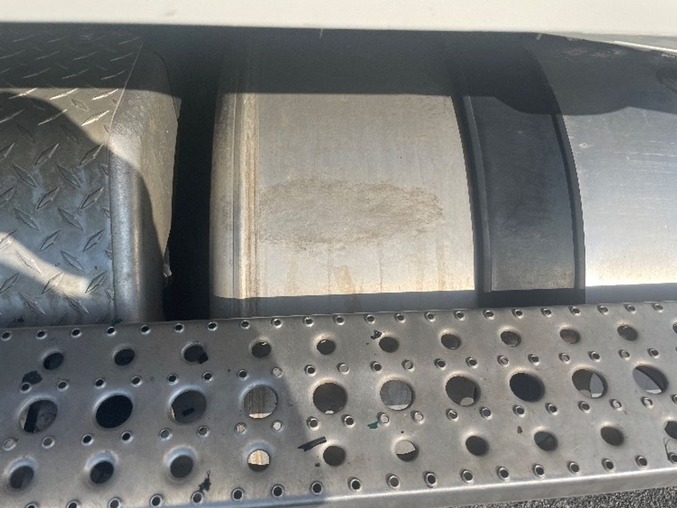 Day Cab Tractor-Heavy Duty Tractors-Freightliner-2019-Cascadia 12564ST-Greenville-SC-537,378\n\t\tmiles-$ 29,000 - Image 19