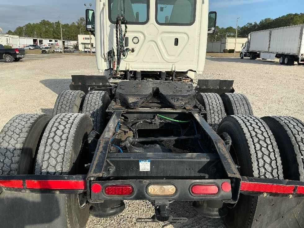 Day Cab Tractor-Heavy Duty Tractors-Freightliner-2019-Cascadia 12564ST-Gulfport-MS-340,351\n\t\tmiles-$ 42,500 - Image 6