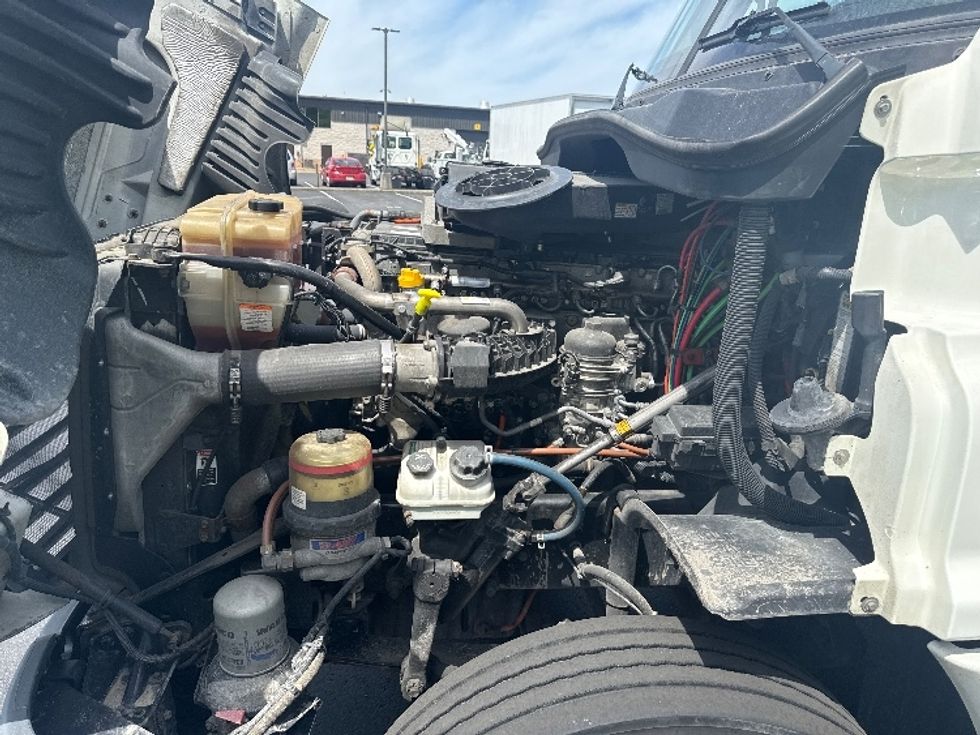 Day Cab Tractor-Heavy Duty Tractors-Freightliner-2019-Cascadia 12564ST-Harrisburg-PA-273,558\n\t\tmiles-$ 44,500 - Image 16