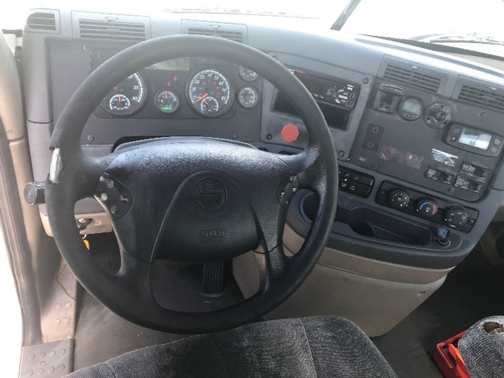 Day Cab Tractor-Heavy Duty Tractors-Freightliner-2019-Cascadia 12564ST-Houston-TX-869,432\n\t\tmiles-$ 26,500 - Image 10