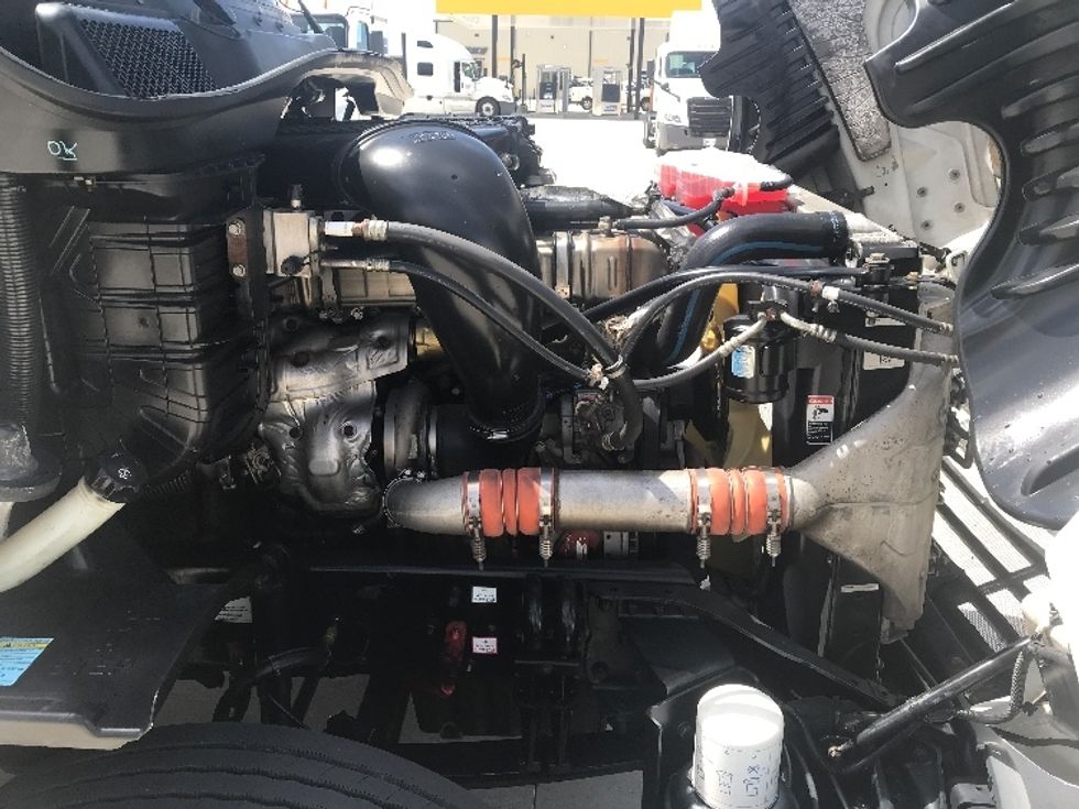 Day Cab Tractor-Heavy Duty Tractors-Freightliner-2019-Cascadia 12564ST-Houston-TX-869,432\n\t\tmiles-$ 26,500 - Image 14