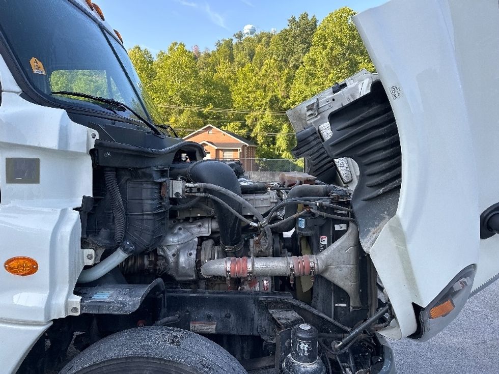 Day Cab Tractor-Heavy Duty Tractors-Freightliner-2019-Cascadia 12564ST-Huntington-WV-616,165\n\t\tmiles-$ 31,500 - Image 16