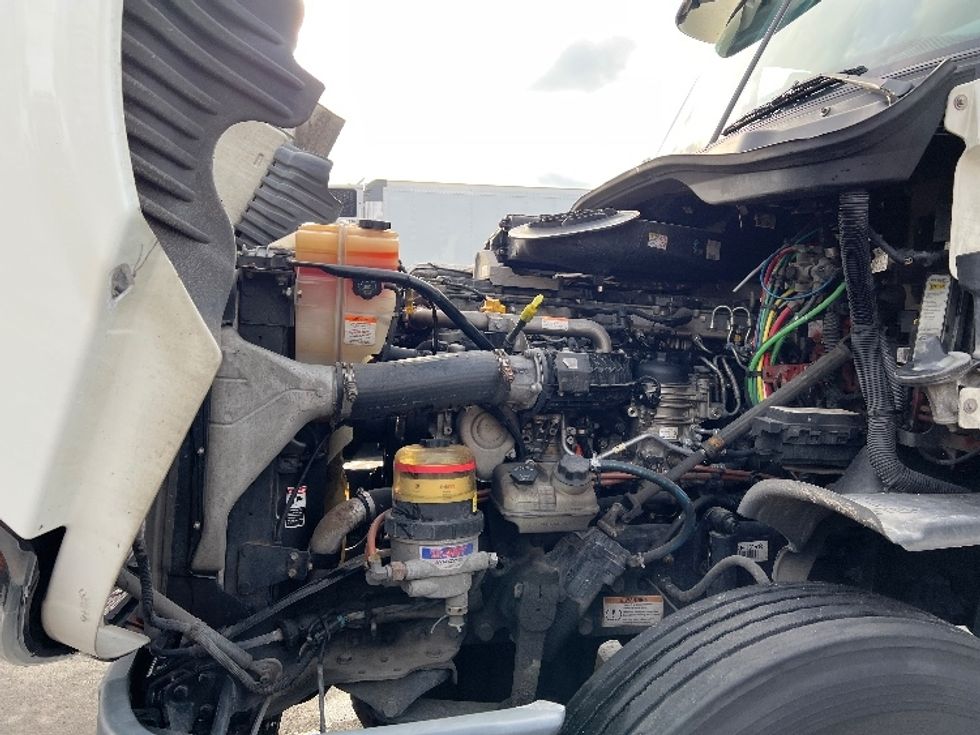 Day Cab Tractor-Heavy Duty Tractors-Freightliner-2019-Cascadia 12564ST-Indianapolis-IN-408,459\n\t\tmiles-$ 48,750 - Image 15