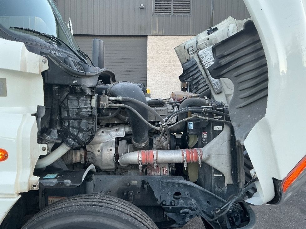 Day Cab Tractor-Heavy Duty Tractors-Freightliner-2019-Cascadia 12564ST-Jacksonville-FL-276,843\n\t\tmiles-$ 41,500 - Image 14