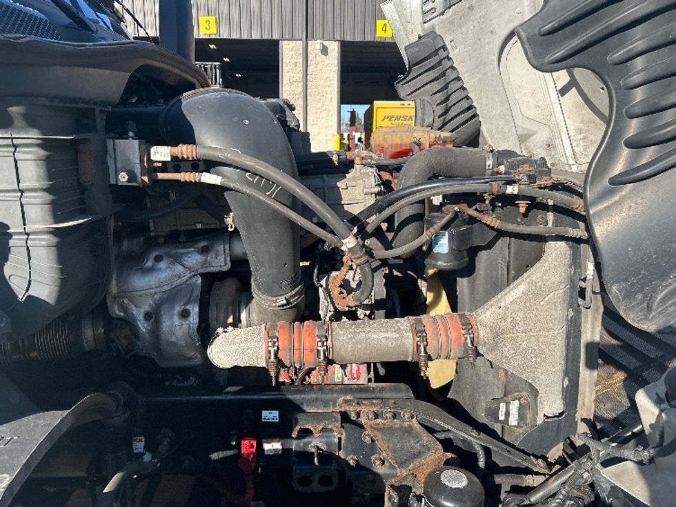 Day Cab Tractor-Heavy Duty Tractors-Freightliner-2019-Cascadia 12564ST-Jessup-PA-506,676\n\t\tmiles-$ 29,250 - Image 15
