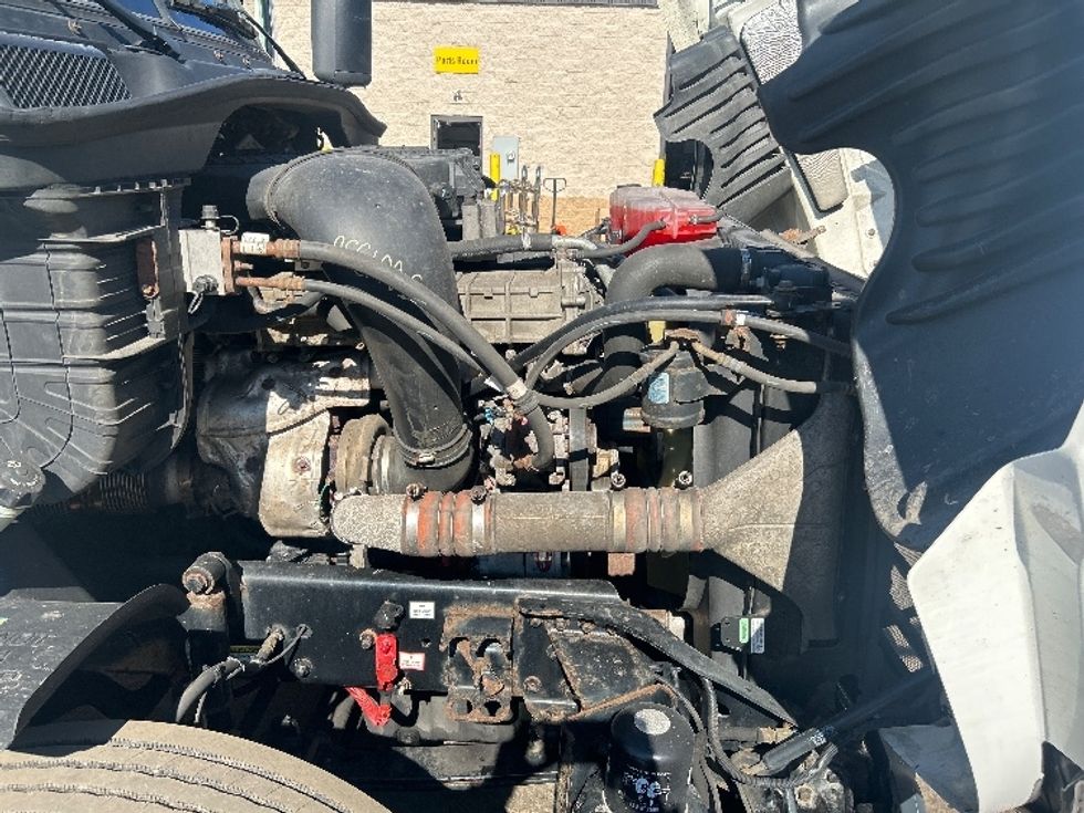 Day Cab Tractor-Heavy Duty Tractors-Freightliner-2019-Cascadia 12564ST-Jessup-PA-515,033\n\t\tmiles-$ 28,750 - Image 15