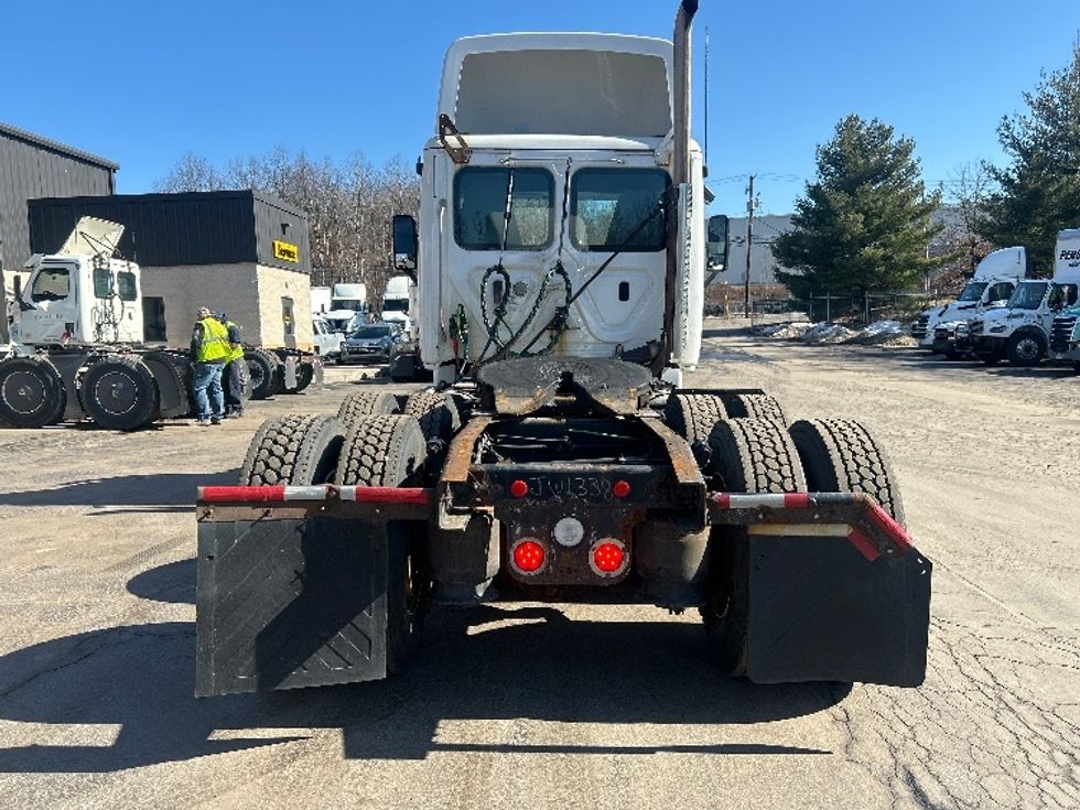 Day Cab Tractor-Heavy Duty Tractors-Freightliner-2019-Cascadia 12564ST-Jessup-PA-515,033\n\t\tmiles-$ 28,750 - Image 6