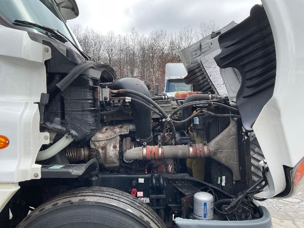 Day Cab Tractor-Heavy Duty Tractors-Freightliner-2019-Cascadia 12564ST-Jessup-PA-524,627\n\t\tmiles-$ 28,500 - Image 15