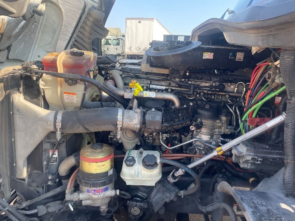 Day Cab Tractor-Heavy Duty Tractors-Freightliner-2019-Cascadia 12564ST-Katy-TX-228,533\n\t\tmiles-$ 54,250 - Image 16