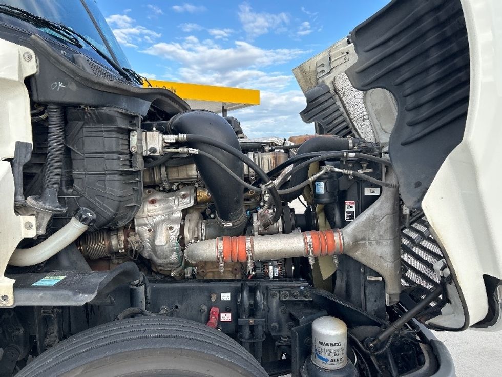 Day Cab Tractor-Heavy Duty Tractors-Freightliner-2019-Cascadia 12564ST-Katy-TX-724,906\n\t\tmiles-$ 25,000 - Image 15