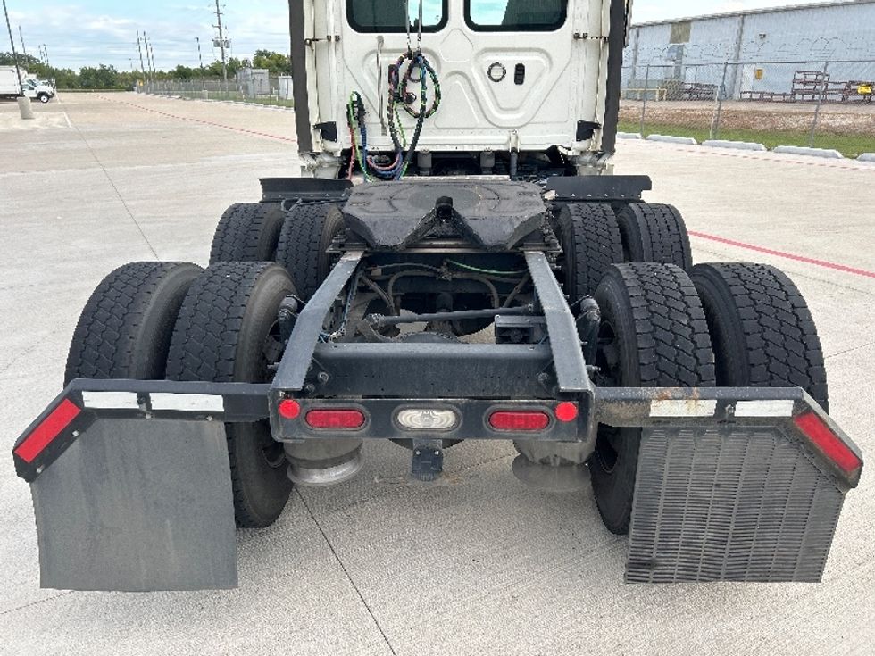 Day Cab Tractor-Heavy Duty Tractors-Freightliner-2019-Cascadia 12564ST-Katy-TX-724,906\n\t\tmiles-$ 25,000 - Image 6