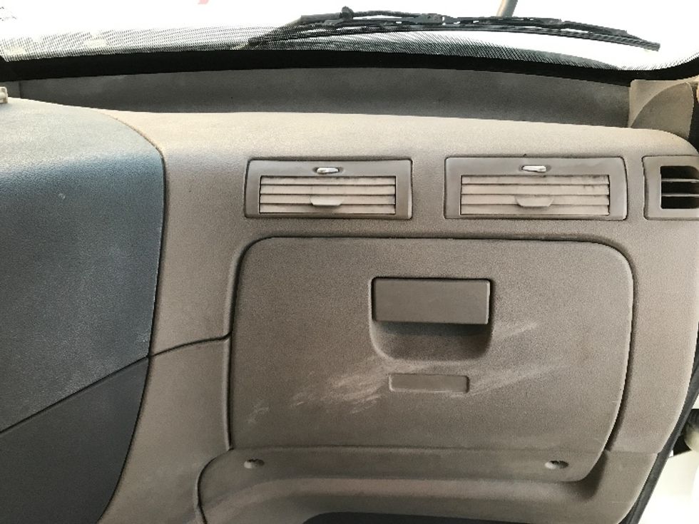 Day Cab Tractor-Heavy Duty Tractors-Freightliner-2019-Cascadia 12564ST-Katy-TX-732,544\n\t\tmiles-$ 26,500 - Image 13