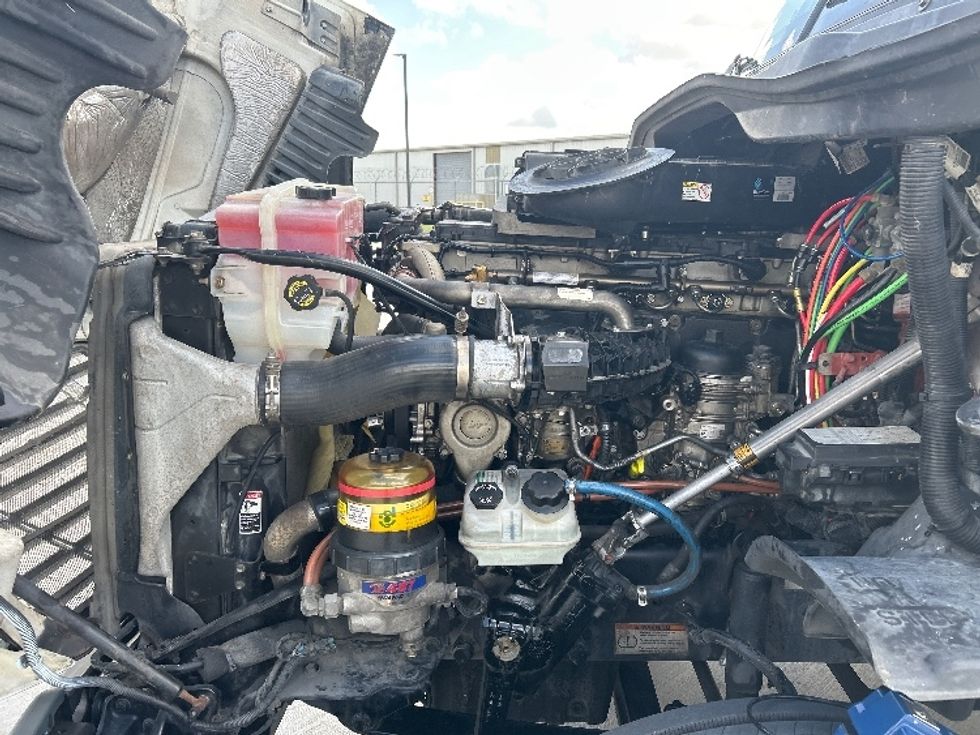 Day Cab Tractor-Heavy Duty Tractors-Freightliner-2019-Cascadia 12564ST-Katy-TX-788,706\n\t\tmiles-$ 26,500 - Image 16