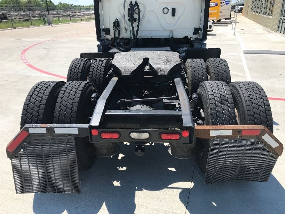 Day Cab Tractor-Heavy Duty Tractors-Freightliner-2019-Cascadia 12564ST-Katy-TX-788,706\n\t\tmiles-$ 26,500 - Image 17