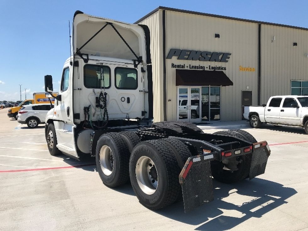 Day Cab Tractor-Heavy Duty Tractors-Freightliner-2019-Cascadia 12564ST-Katy-TX-788,706\n\t\tmiles-$ 26,500 - Image 5