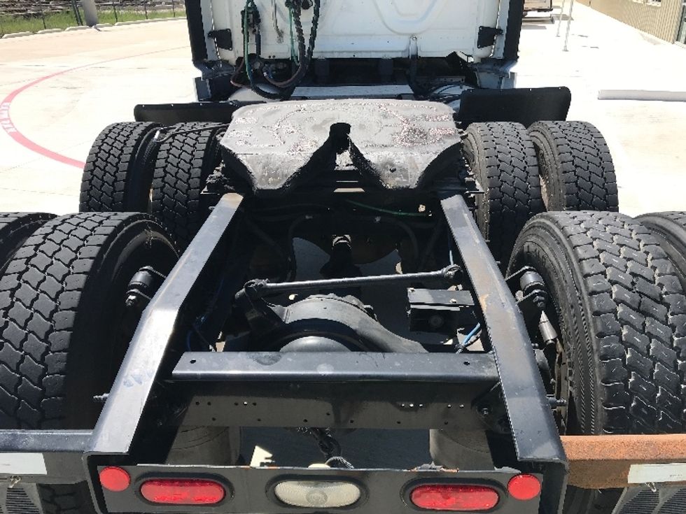 Day Cab Tractor-Heavy Duty Tractors-Freightliner-2019-Cascadia 12564ST-Katy-TX-788,706\n\t\tmiles-$ 26,500 - Image 6