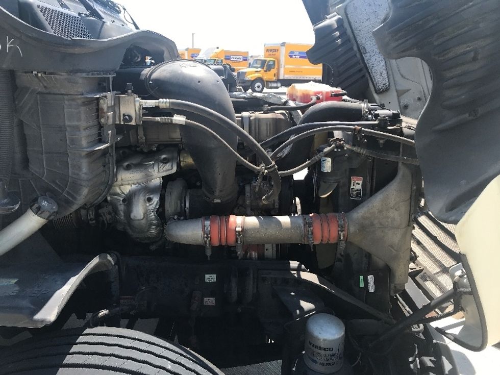 Day Cab Tractor-Heavy Duty Tractors-Freightliner-2019-Cascadia 12564ST-Katy-TX-829,981\n\t\tmiles-$ 26,500 - Image 15