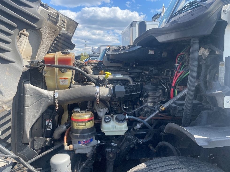 Day Cab Tractor-Heavy Duty Tractors-Freightliner-2019-Cascadia 12564ST-Kearny-NJ-244,110\n\t\tmiles-$ 53,750 - Image 16