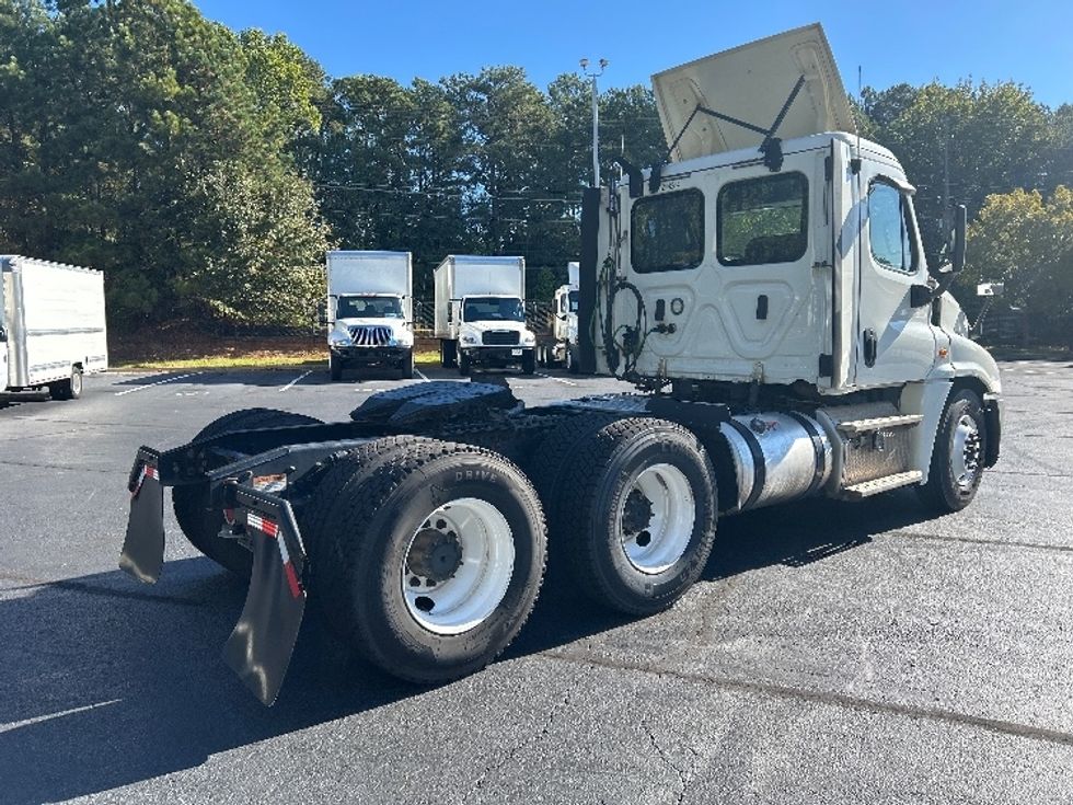 Day Cab Tractor-Heavy Duty Tractors-Freightliner-2019-Cascadia 12564ST-Kennesaw-GA-417,811\n\t\tmiles-$ 39,000 - Image 7