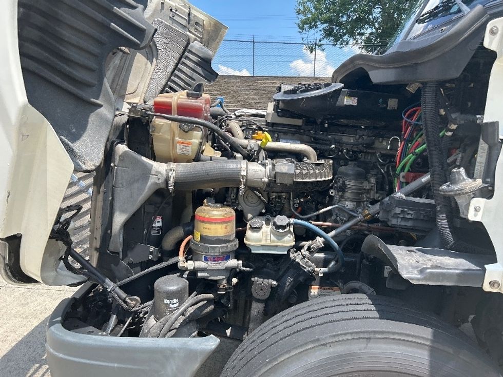 Day Cab Tractor-Heavy Duty Tractors-Freightliner-2019-Cascadia 12564ST-Kennesaw-GA-455,943\n\t\tmiles-$ 36,250 - Image 16