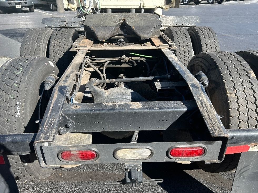 Day Cab Tractor-Heavy Duty Tractors-Freightliner-2019-Cascadia 12564ST-Kennesaw-GA-482,285\n\t\tmiles-$ 35,000 - Image 6