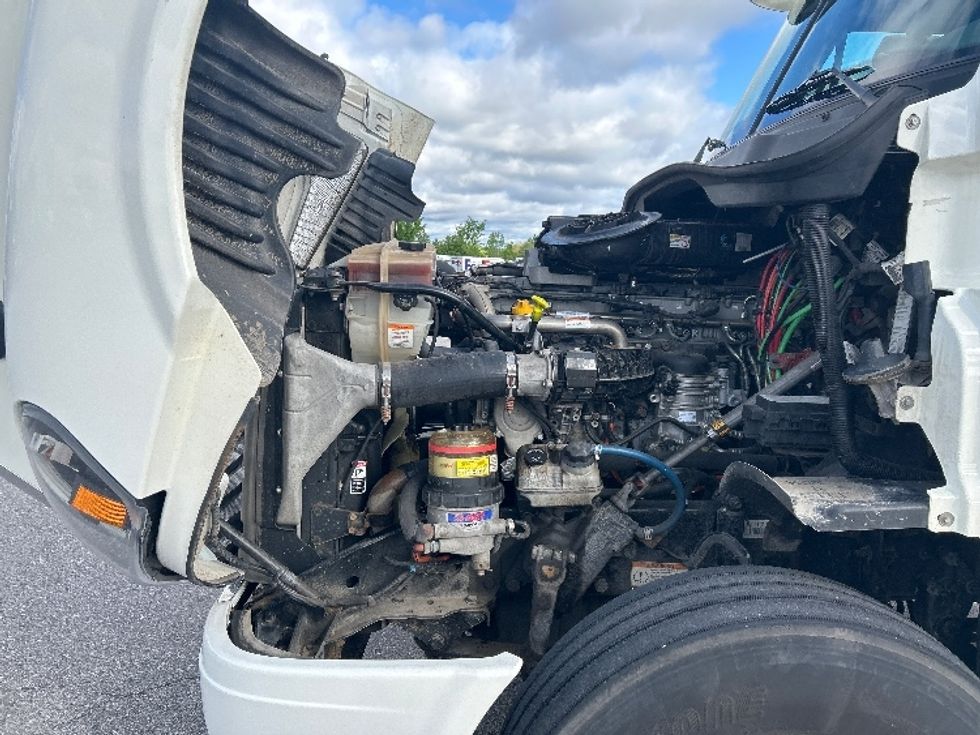 Day Cab Tractor-Heavy Duty Tractors-Freightliner-2019-Cascadia 12564ST-Kentwood-MI-161,904\n\t\tmiles-$ 52,750 - Image 16