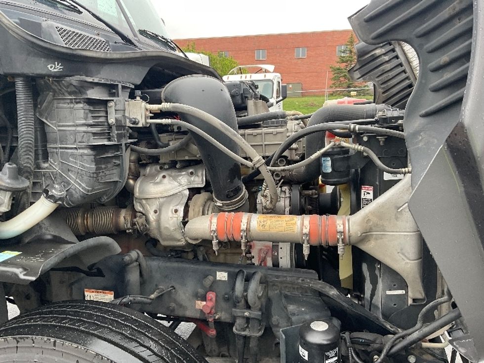 Day Cab Tractor-Heavy Duty Tractors-Freightliner-2019-Cascadia 12564ST-King Of Prussia-PA-142,700\n\t\tmiles-$ 53,000 - Image 15