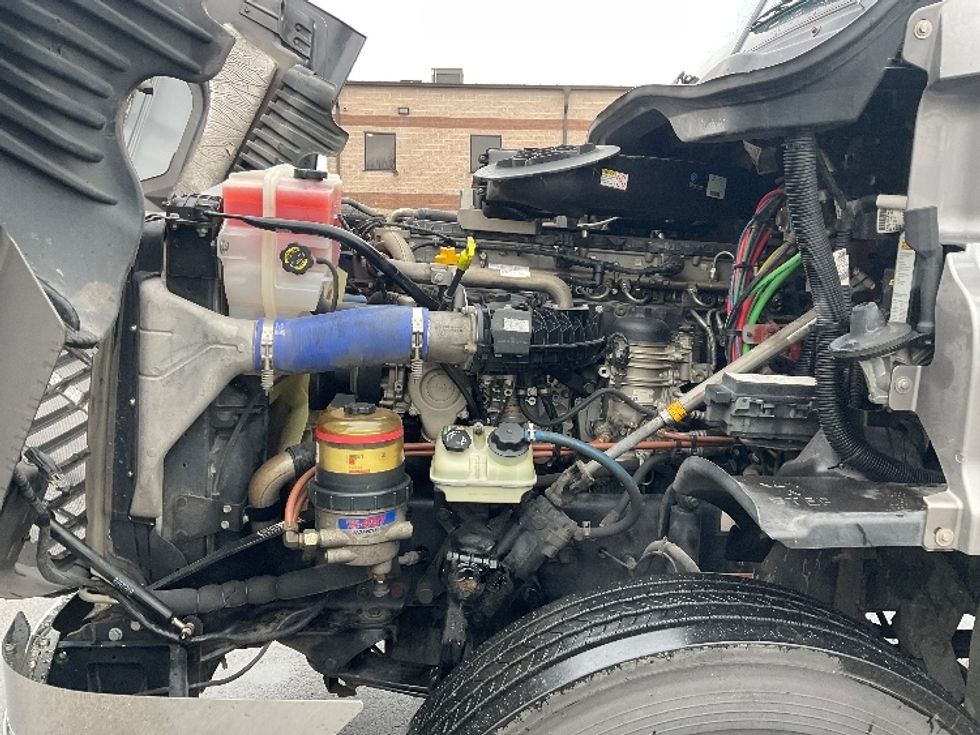 Day Cab Tractor-Heavy Duty Tractors-Freightliner-2019-Cascadia 12564ST-King Of Prussia-PA-142,700\n\t\tmiles-$ 53,000 - Image 16