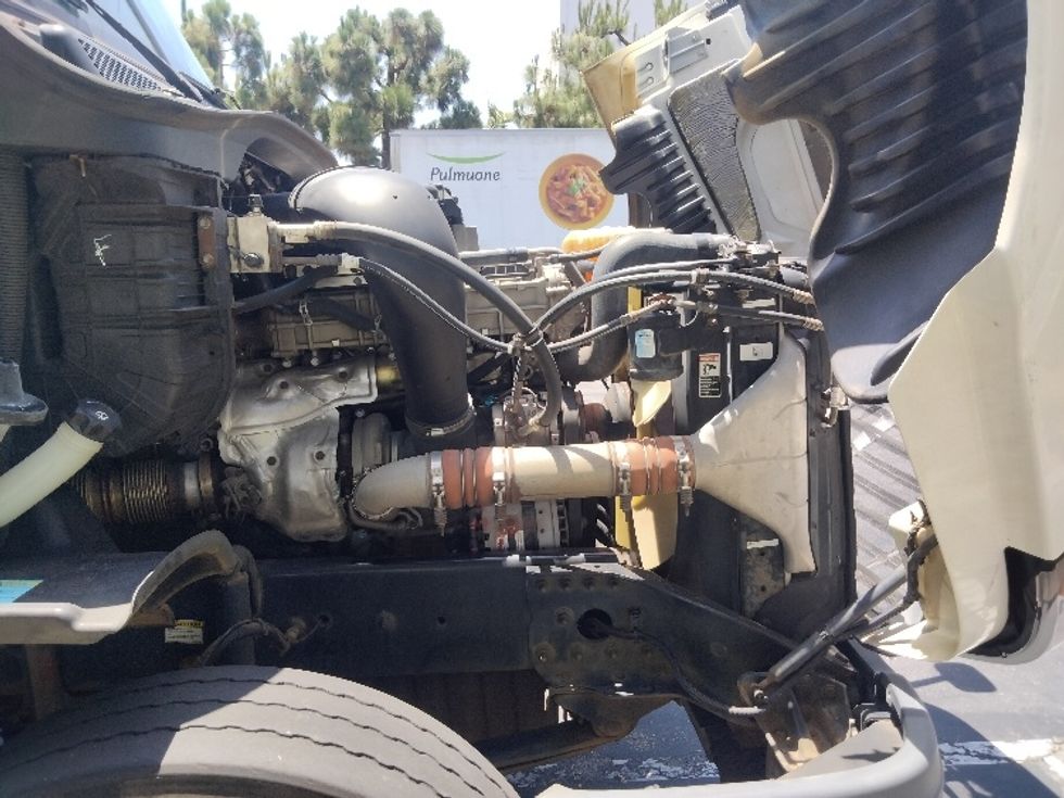 Day Cab Tractor-Heavy Duty Tractors-Freightliner-2019-Cascadia 12564ST-La Mirada-CA-73,889\n\t\tmiles-$ 46,250 - Image 15