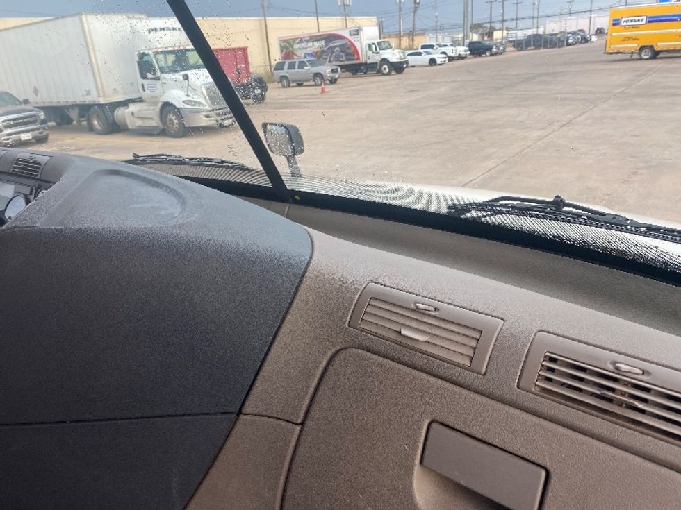 Day Cab Tractor-Heavy Duty Tractors-Freightliner-2019-Cascadia 12564ST-Lubbock-TX-294,309\n\t\tmiles-$ 43,750 - Image 13