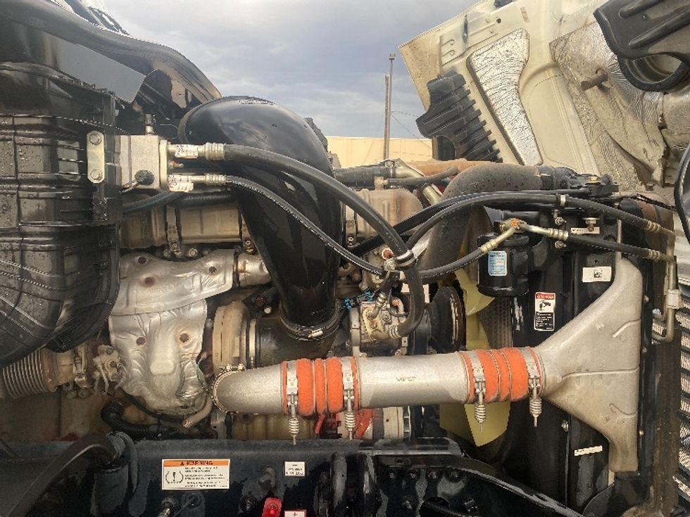 Day Cab Tractor-Heavy Duty Tractors-Freightliner-2019-Cascadia 12564ST-Lubbock-TX-294,309\n\t\tmiles-$ 43,750 - Image 15