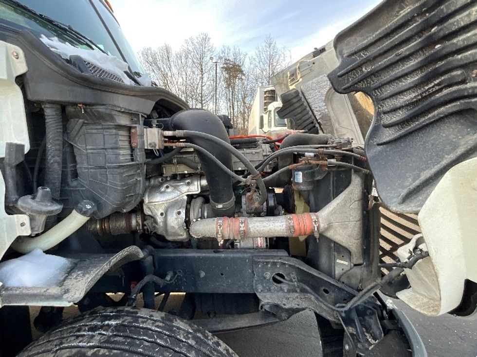 Day Cab Tractor-Heavy Duty Tractors-Freightliner-2019-Cascadia 12564ST-Manassas-VA-218,727\n\t\tmiles-$ 44,250 - Image 15