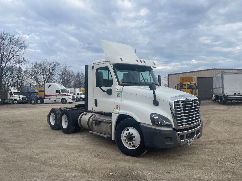 Your Next Used 2019 Freightliner Cascadia 12564ST, 206216, Is For Sale
