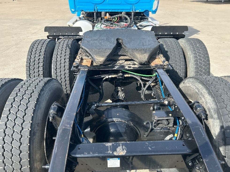 Day Cab Tractor-Heavy Duty Tractors-Freightliner-2019-Cascadia 12564ST-Nashville (Mount Juliet)-TN-337,377\n\t\tmiles-$ 40,500 - Image 6