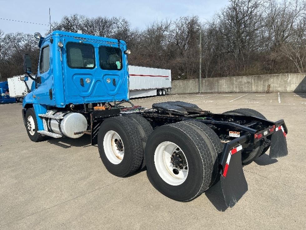 Day Cab Tractor-Heavy Duty Tractors-Freightliner-2019-Cascadia 12564ST-Nashville (Mount Juliet)-TN-337,377\n\t\tmiles-$ 40,500 - Image 5